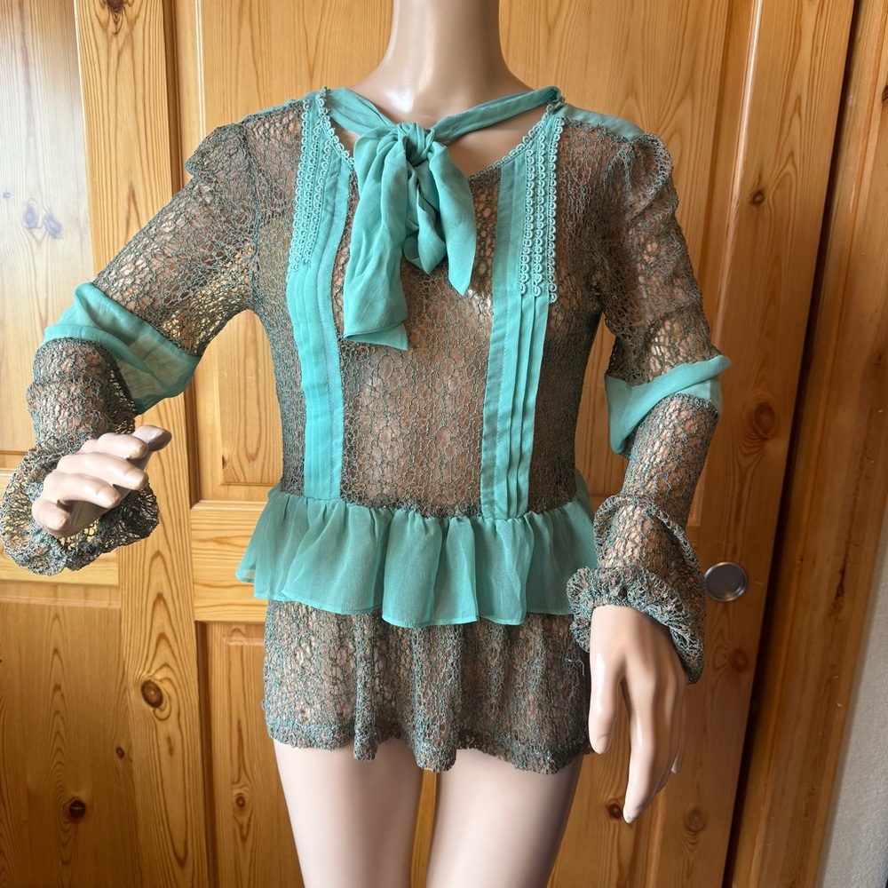 Anthropologie Ryu Lacy Chiffon Blouse Top Peplum Bow Tie Size M Fairy Coquette
